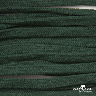 Шнур плетеный d-8 мм плоский, 70% хлопок 30% полиэстер, уп.85+/-1 м, цв.1016-т.зеленый - купить в Керчи. Цена: 742.50 руб.